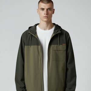 Voyager Full Zip Hooded Windbreaker Forrest Green M Water & Wind Resistant NWT